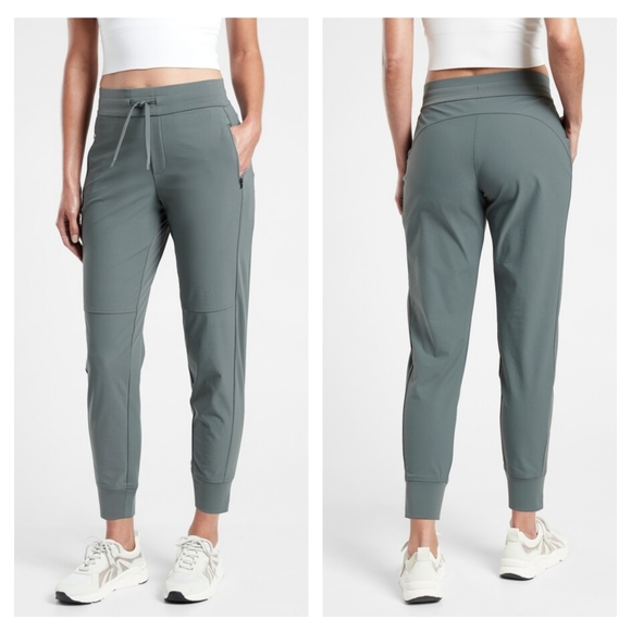 Athleta Pants - Athleta Headlands Hybrid Trek Jogger size 16 Grey